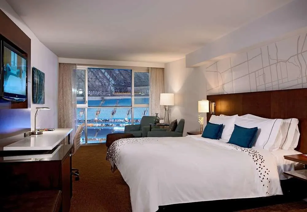 Toronto Marriott City Centre Hotel 4*,