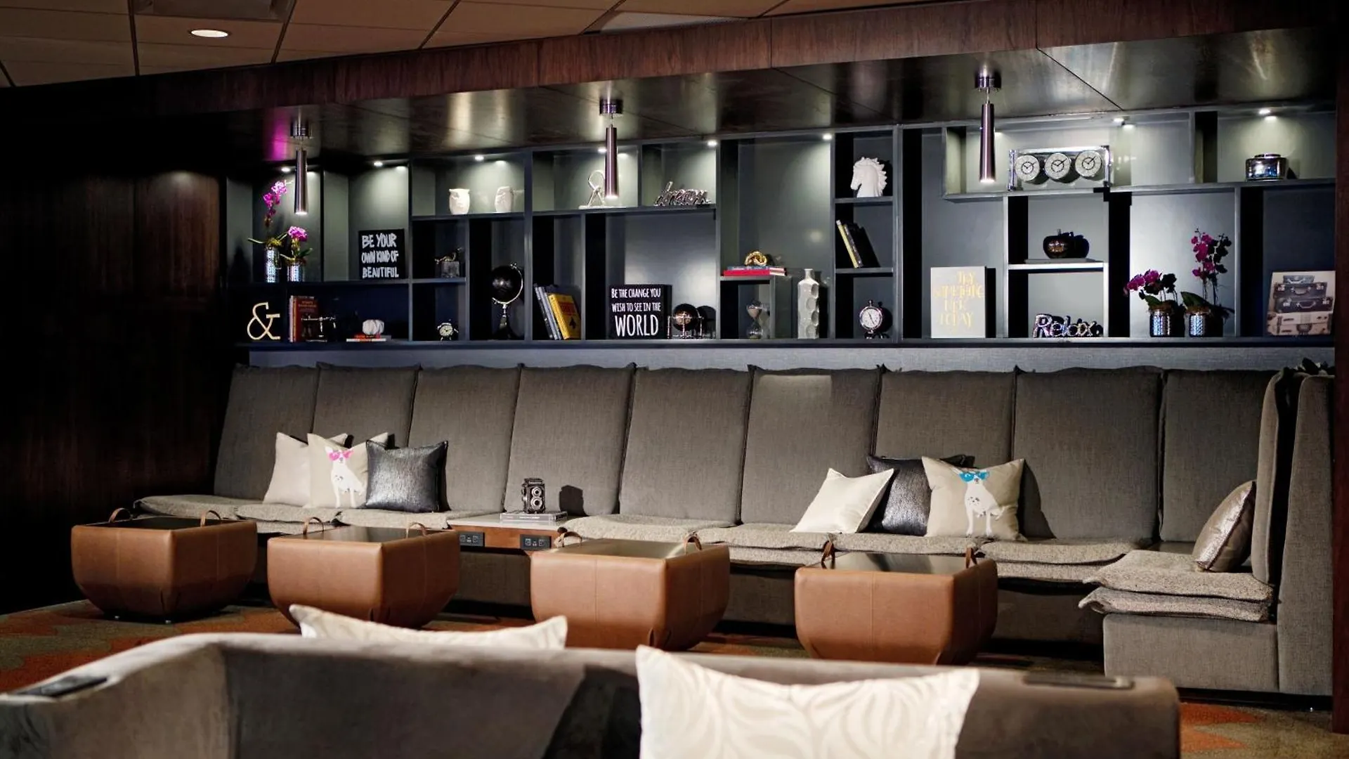 Toronto Marriott City Centre Hotel 4*,